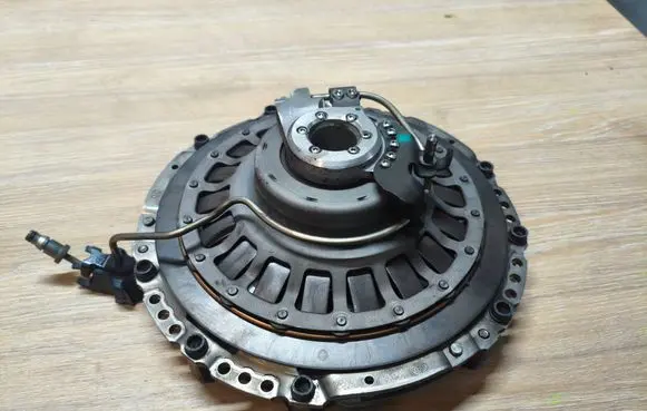 Volkswagen Touareg II Clutch set kit 06E141031F L010260G5017AA 06E105269C