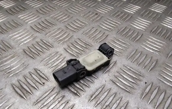Volkswagen Phaeton Airbag deployment crash/impact sensor 7L0909606D