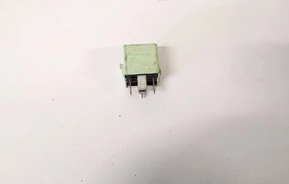 BMW 5 F10 F11 Other relay 61368373700