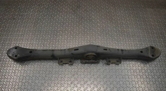 Porsche Cayenne (92A) Rear differential/diff mount bracket 90524000601 7PX399227