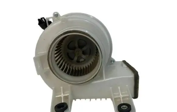 Toyota RAV 4 (XA40) Hybrid/electric vehicle battery fan 1173006452
