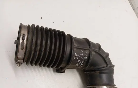 Cadillac CTS Air intake duct part 22816824