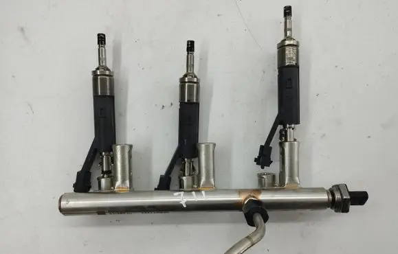 Opel Mokka B Fuel injectors set 9811353880 9822715980