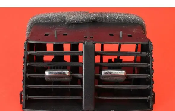 Ford Mondeo MK I Dashboard side air vent grill/cover trim DS7319C570A