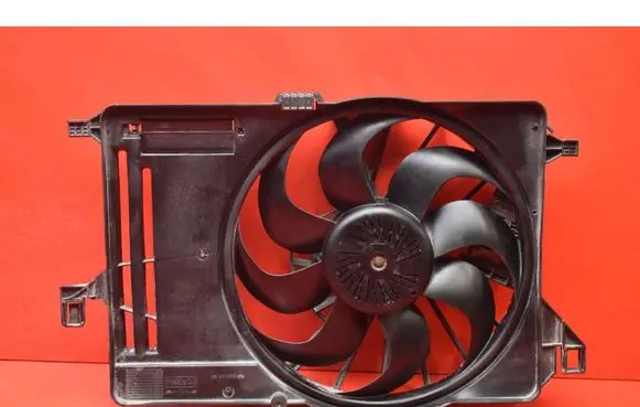 Ford Focus Electric radiator cooling fan 8240588