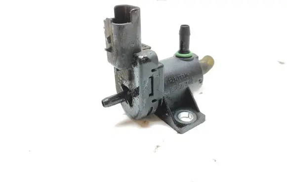Citroen DS5 Turbo solenoid valve 9665558580
