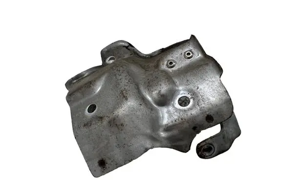 Nissan Qashqai Heat shield in engine bay 