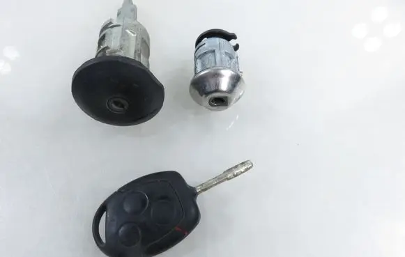 Ford Connect Ignition lock 