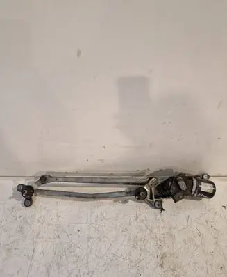 Nissan Qashqai Front wiper linkage and motor 53570202