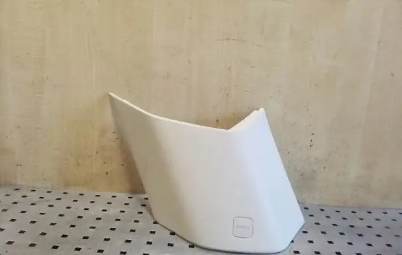 (D)pillar trim (top)