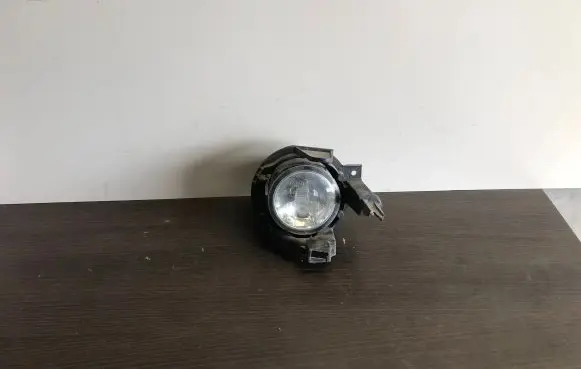 Nissan Leaf I (ZE0) Front fog light 269103NA0A