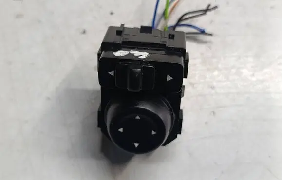 Nissan Note (E12) Wing mirror switch 255703TB1A 3513