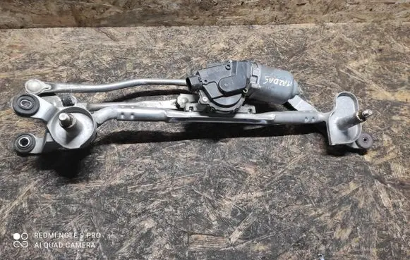 Mazda 5 Front wiper linkage and motor 1593000602