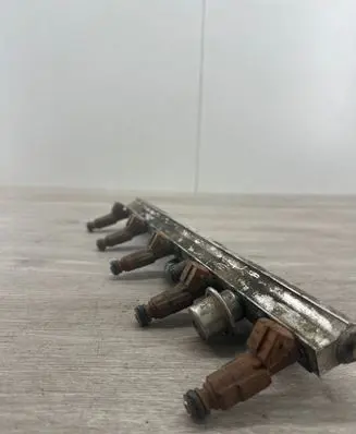 Fuel injectors set