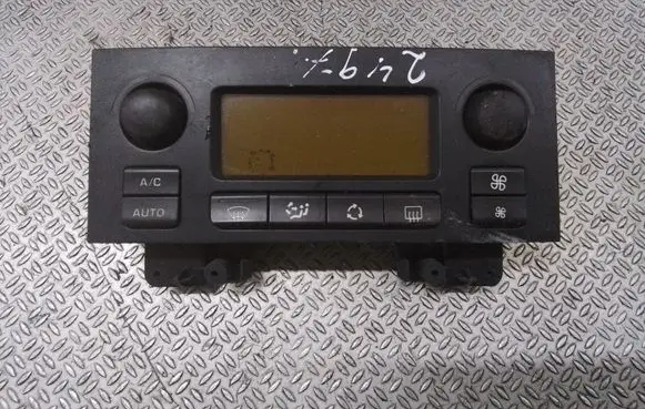 Citroen C4 I Climate control unit 9658084577