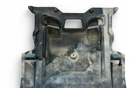 BMW M5 F90 Engine splash shield/under tray 7184990 8047452 7184996