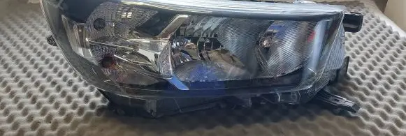 Toyota Hilux (AN120, AN130) Headlight/headlamp 1EJ923364040 811100KK60