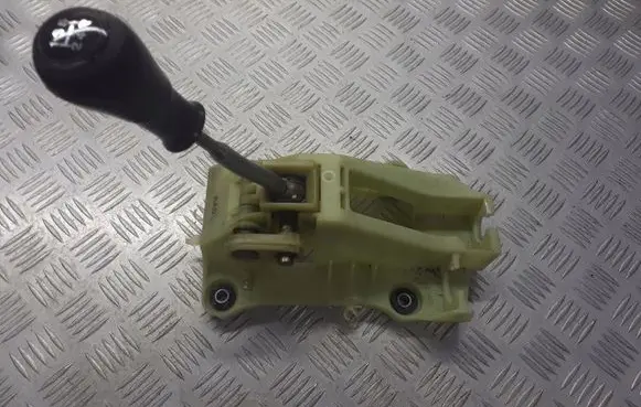 Honda Accord Gear selector/shifter in gearbox 