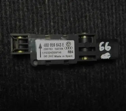 Audi A8 S8 D3 4E Airbag deployment crash/impact sensor 4B0959643E
