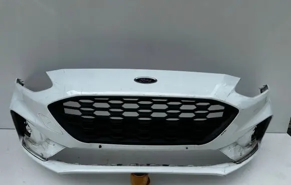 Ford Focus Front bumper JX7B17757S