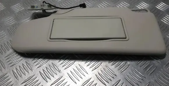 Volvo V40 Sun visor