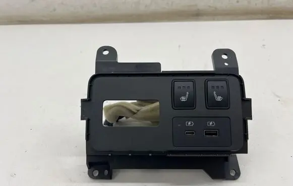 Nissan X-Trail T33 Seat heating switch 969306RB3A