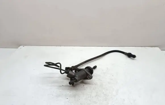 BMW 3 E46 Clutch slave cylinder