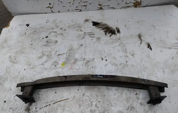 Volkswagen Touran I Rear bumper support beam 