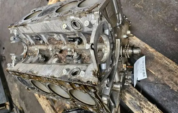 Porsche Panamera (970) Engine CWB00679
