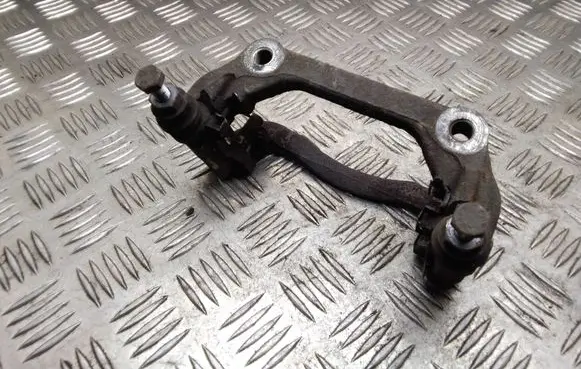 Mini One - Cooper Coupe R56 Front Brake Caliper Pad/Carrier 