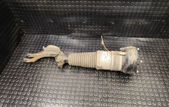 Audi A8 S8 D4 4H Air suspension front shock absorber 4H0616039AK