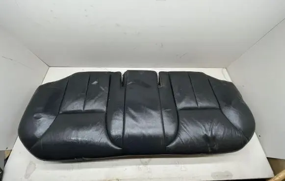 Mercedes-Benz E W210 Rear seat 2109200022 7954102