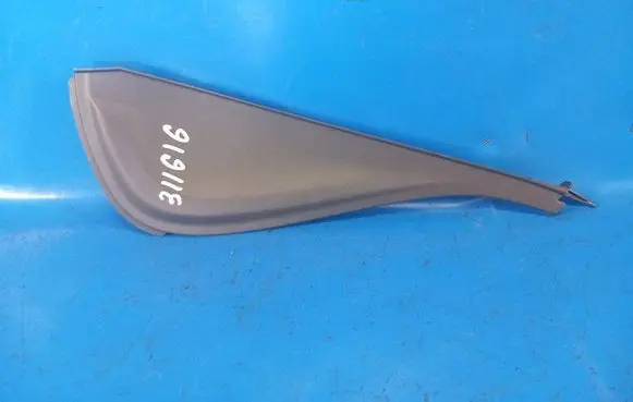 Toyota Prius+ (ZVW40) Radio/GPS head unit trim 5543547030