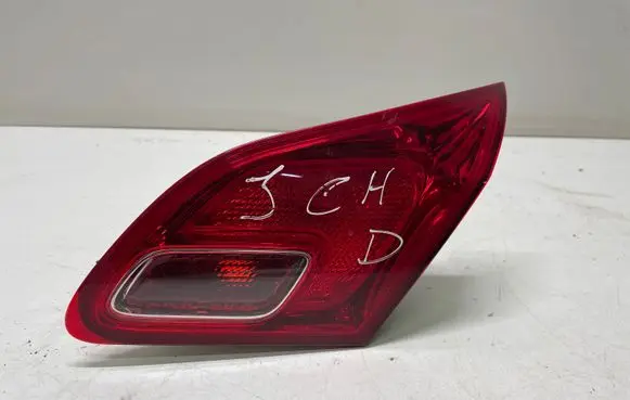 Opel Astra J Tailgate rear/tail lights 13358078