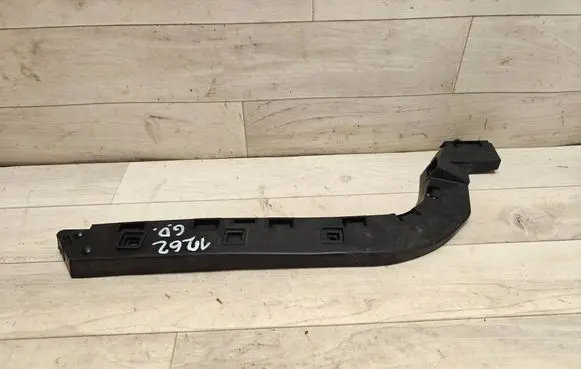 Volvo V50 Rear bumper mounting bracket 30763018
