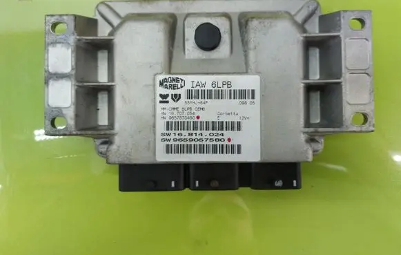 Peugeot 307 Engine control unit/module 9657870480