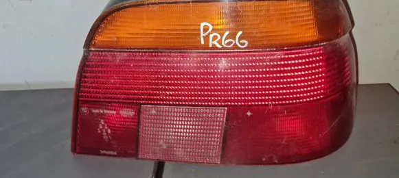 BMW 5 E39 Rear/tail lights 8358032