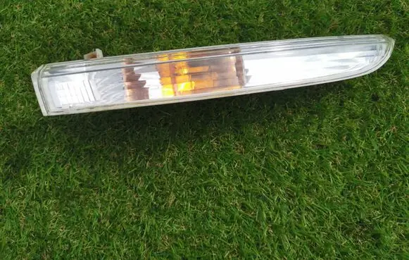 Volkswagen PASSAT CC Front indicator light 3C8953041