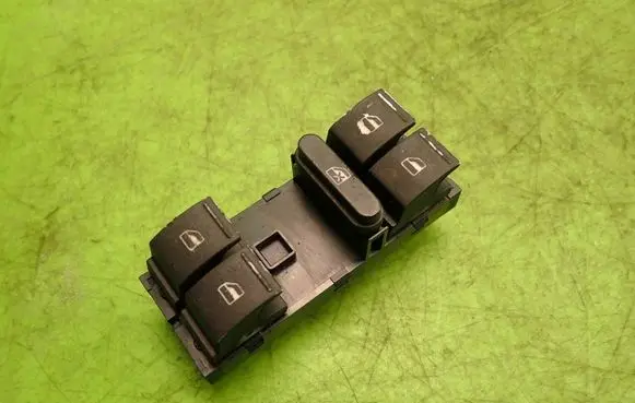 Volkswagen PASSAT B6 Quarter vent window switch 1K4959857