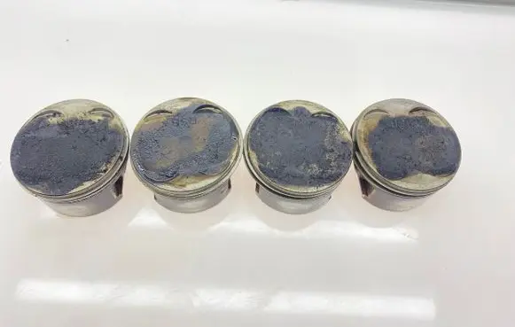 Subaru Forester SF Piston HSB