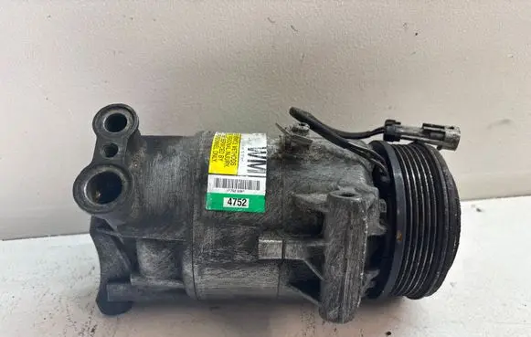 Opel Zafira B Air conditioning (A/C) compressor (pump) 4752