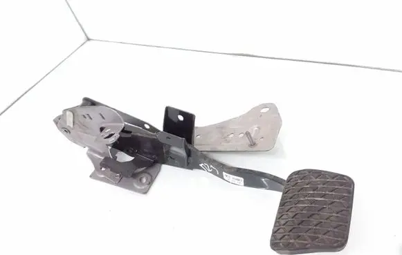 Mazda 3 II Brake pedal BBM3 M3BBM3