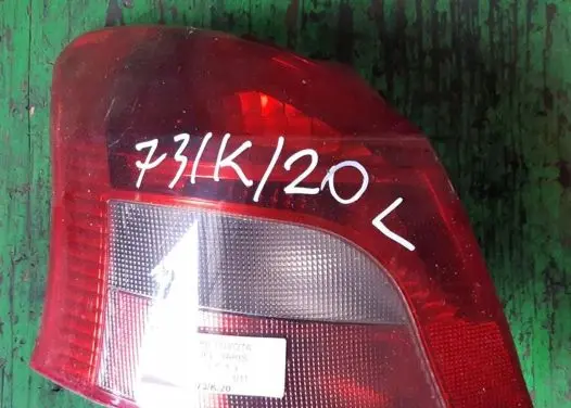 Toyota Yaris Rear/tail lights