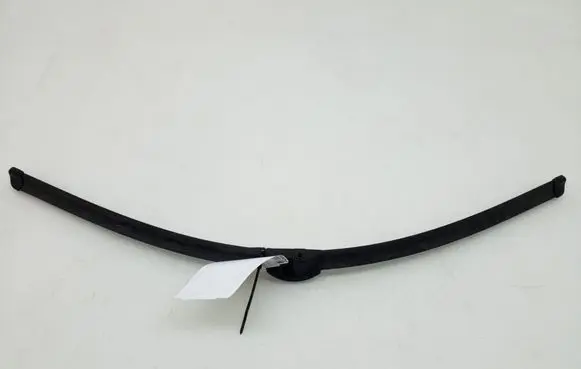 Mercedes-Benz E W212 Front wiper blade arm