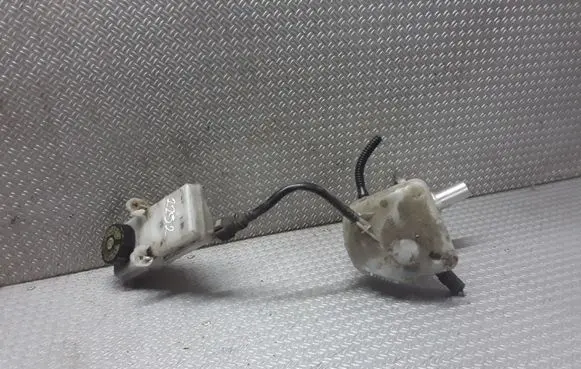 Citroen C4 I Master brake cylinder