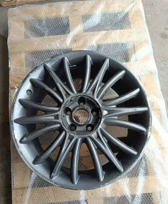 Maserati Quattroporte R19 alloy rim 670010508