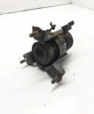 Lexus RX 330 - 350 - 400H Engine mount bracket