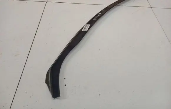 Volkswagen PASSAT B5 Sliding door wind deflector