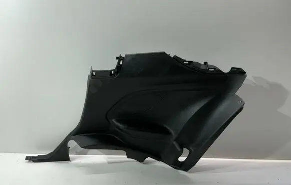 Chevrolet Camaro Coupe rear side trim panel 84076927 737127