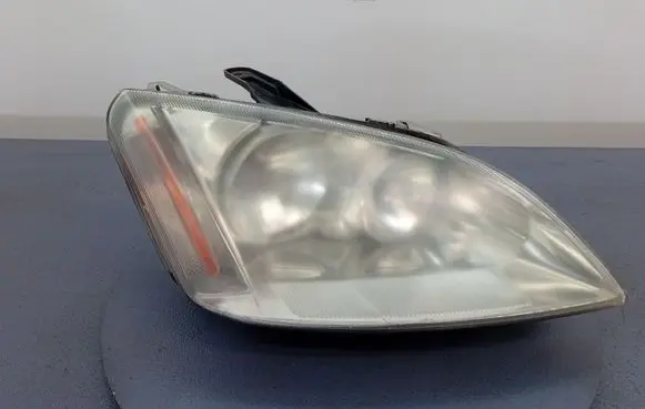 Ford Focus C-MAX Headlight/headlamp 431-1158R